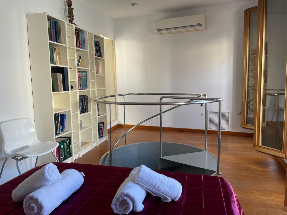 La Casa Del Pajaro Con Terraza Y Parking Gratuito Сasa de vacaciones *